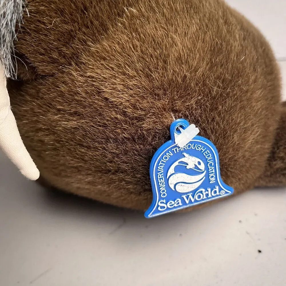 Vintage Sea World Walrus Plush Stuffed Animal Stuffie Toy 1998 with Tag EUC